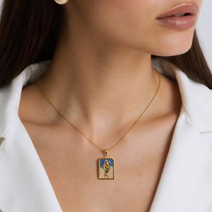 Collar de Acero Inoxidable con Diseño de Ojo Francés, Cadena de Clavícula Chapada en Oro de 18K, Joyería Colgante para Uso Diario - Product Image 1