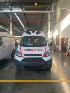 Nouvelle ambulance de transport de patients diesel 2.0T, directement de l'usine, avec brancard et trousse médicale pour transfert hospitalier - Product Image 3