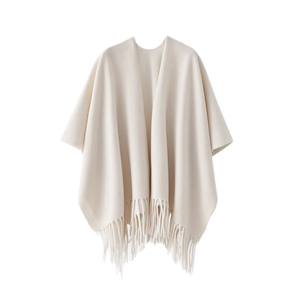 Châle carré à pompons <span class=keywords><strong>de</strong></span> couleur unie <span class=keywords><strong>de</strong></span> style coréen, écharpe chaude en modal pour femme, couverture <span class=keywords><strong>de</strong></span> climatisation à double usage, épaissie - Product Image 5