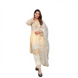 Conjunto de Salwar Kameez Blanco Pakistaní Moderno de Invierno, con Bordado Zari Dorado de Lujo, Pantalón Recto, Ropa Étnica India para Fiestas - Product Image 1