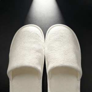 Fournitures hôtelières haut de gamme, pantoufles jetables en coton écologiques, recyclables, portables, bon marché, douces, confortables, spécifiques à la chambre - Product Image 5