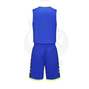 Uniforme de basket-ball personnalisable de meilleure qualité, vêtements de sport respirants en polyester 100% avec logo, option grande taille - Product Image 3