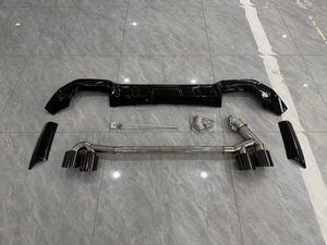 Diffusore Posteriore Nero Lucido con Scarico per <span class=keywords><strong>BMW</strong></span> G45 <span class=keywords><strong>X3</strong></span> M Sport Performance 2025-26 - Product Image 2
