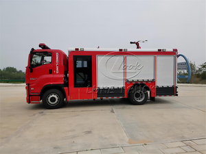 Camion de lutte contre les incendies Isuzu GIGA 8000L économique, moteur à faible consommation de carburant, véhicules de lutte contre les incendies 8T pour les acheteurs soucieux de leur budget - Product Image 2