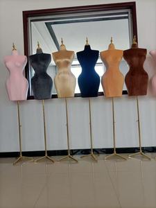 Espositore in Schiuma di Alta Qualità per Negozi di Abbigliamento, Direttamente dalla Fabbrica - Product Image 3