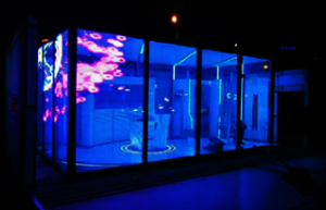 Pantallas LED de vidrio holográfico premium para iluminación de fachadas de edificios - Product Image 2