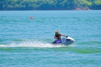 Bateau Kart Rapide TAME BILLOW, Mini Bateau Électrique avec Batterie pour Sports Nautiques, Mini Jet Boat avec Moteur