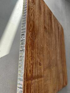 Panneaux alvéolaires légers en aluminium à revêtement PVDF de style traditionnel pour murs et plafonds commerciaux - Product Image 5