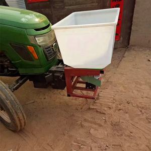 Aplicador de Fertilizante Frontal para Tractor Pequeño en Venta; Esparcidor de Fertilizante Pequeño; Esparcidor de Fertilizante - Product Image 3
