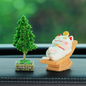 Ruijie Lucky Cat Car Ornament Resin Dash Frame Decorative <b>Accessory</b> For <b>Interior</b> Decoration - Product Image 2