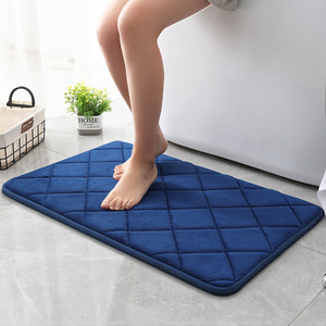 <span class=keywords><strong>Set</strong></span> di 3 Tappetini da Bagno in Memory Foam Beige, Economici, Personalizzabili, Antiscivolo - Product Image 2