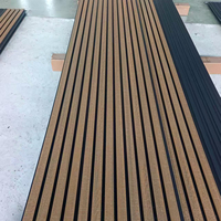 Panneaux muraux décoratifs en WPC résistants aux intempéries pour l'extérieur, système de grille de façade