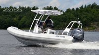 Bateau pneumatique ST500 500 cm avec coque en aluminium Hypalon et console