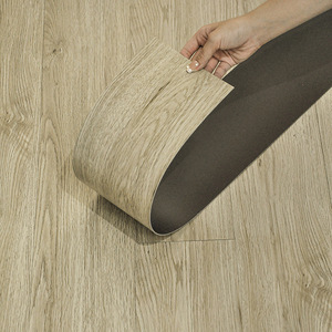 Prix usine LVT Vinyle Intérieur Adhésif Autocollants <span class=keywords><strong>De</strong></span> <span class=keywords><strong>Sol</strong></span> Dos Sec Résistant À L'usure Plancher <span class=keywords><strong>De</strong></span> <span class=keywords><strong>Ciment</strong></span> Direct Pavage Rénovation - Product Image 3