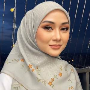 Personalizado Digital Impreso Borong Bawal para gasa encaje tela Hijab chales transpirable todas las estaciones de China - Product Image 1