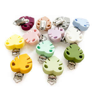 Perles en silicone pour bébé en gros, clips de sucettes en forme de feuille, perles de dentition en silicone sans BPA, de qualité alimentaire, non toxiques, 10 couleurs - Product Image 1