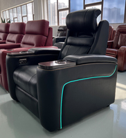 Canapé inclinable électrique de haute qualité pour home cinéma moderne, en cuir véritable, avec structure métallique, inclinaison électrique, USB-C, éclairage LED RGB et rangement