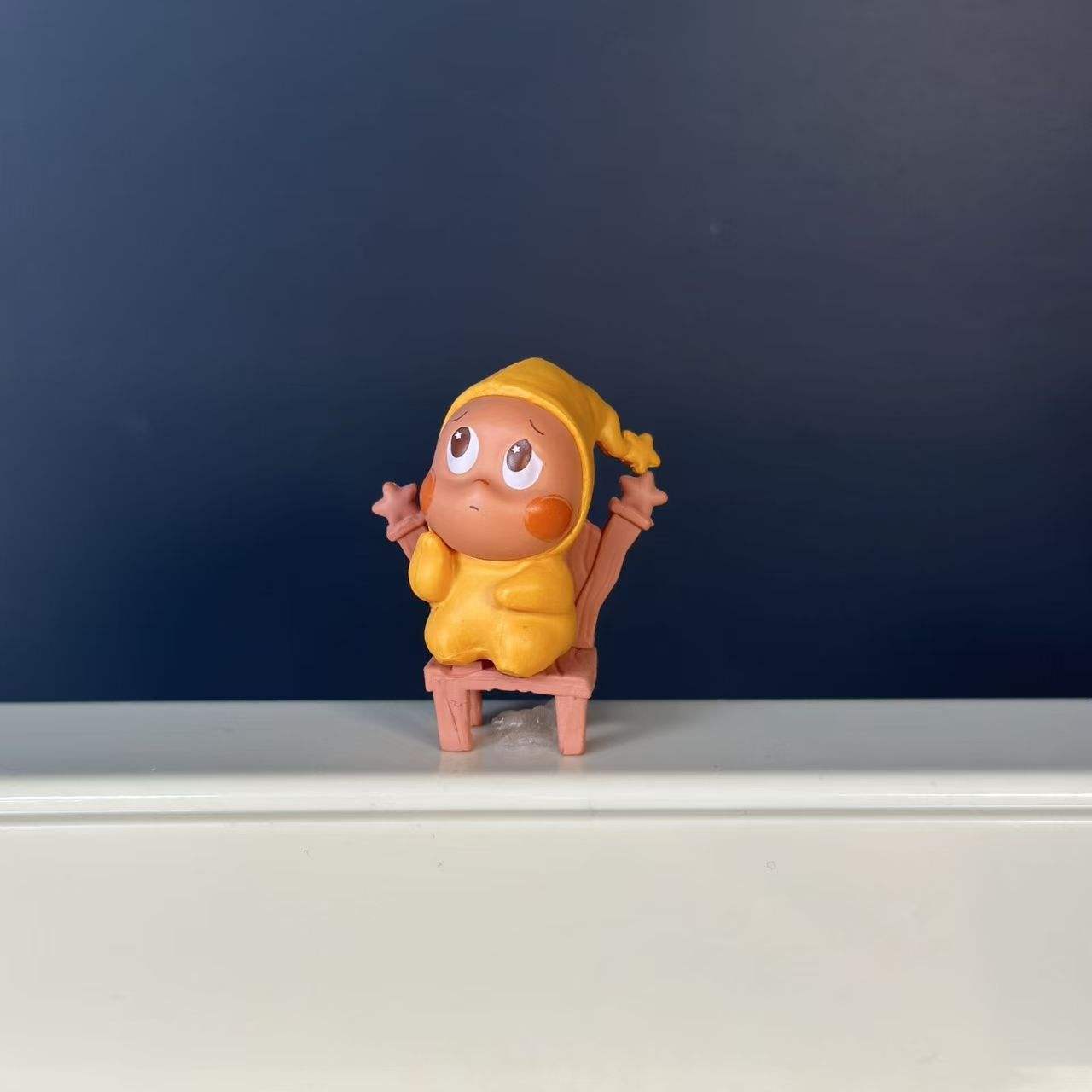 Hombre estrella sentado