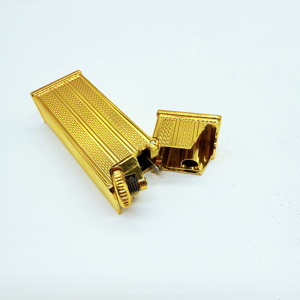2025 Offre Spéciale <span class=keywords><strong>Fero</strong></span> Side Poulie Flip Kérosène Briquet, Jouez avec, Collectez et donnez des cadeaux - Product Image 4