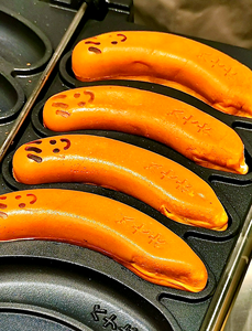 Bandeja para hornear en forma de plátano de Tokio personalizada, antiadherente de acero inoxidable de grado alimenticio para hornear pasteles y pan, nueva condición - Product Image 4