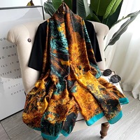 Écharpe de Soie Imprimée pour Femmes Fournisseur, Foulard en Soie Doux au Toucher, Motif Tendance, Grande Écharpe Longue en Satin pour la Tête