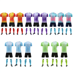 Seragam sepak bola potongan otomatis buatan Pakistan - Product Image 1