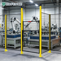 Clôture de sécurité en acier à faible teneur en carbone pour stations de robots de pliage, avec sections détachables et accès pratique aux équipements