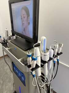 <span class=keywords><strong>Prix</strong></span> d'usine, machine de soin du visage par hydrodermabrasion 18 en 1, jet d'oxygène, bulles d'eau, H2O2, instrument de nettoyage de la peau du visage - Product Image 4