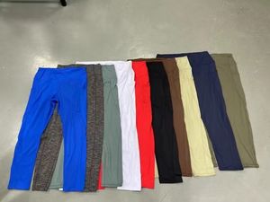 Liquidación de Leggings de Yoga, Ropa Casual, Marca Europea Americana, Descuento, Diseño Moderno, Colores Variados, Ropa Nueva - Product Image 2
