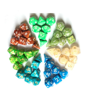 En gros personnalisé transparent étoilé double couleur dés avec paillettes dorées jeu MDN dés polyédriques - Product Image 4