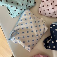 Kantong Penyimpanan Kecil Bermotif Polka Dot Tipis, Tas Kosmetik Berlapis Ganda dengan Pola Sama, Tas Rias Portabel untuk Penggunaan Sehari-hari.