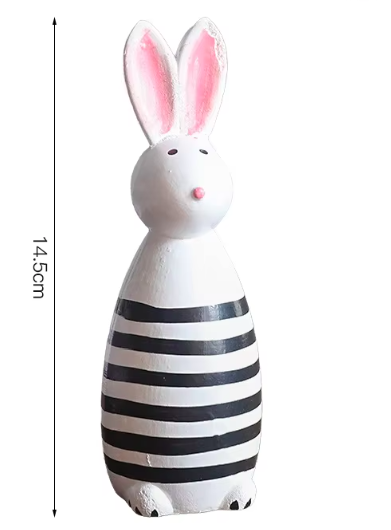 Figurine de lapin rayé noir et blanc