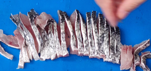 Automatische Industrielle Makrelen-Fisch-Frischhühnchen-Brustfleisch-Streifen-Tripe-Schneidemaschine für die Fleischindustrie - Product Image 2