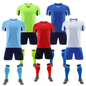 Sportkleding Heren Voetbalkleding Op Maat Gemaakt Jeugdvoetbalshirt Met Logo En Nummers Gesublimeerd Voetbaluniformen