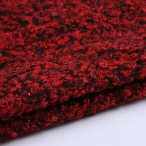 Tissu en fausse fourrure <span class=keywords><strong>bouclée</strong></span> Teddy Bear personnalisé 380GSM, tissu en polaire recyclé 100% polyester pour vêtements, tissu en polaire Teddy pour manteau - Product Image 3
