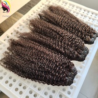Extensions de Cheveux Humains Naturels Afro Crépus Bouclés Brésiliens Péruviens Mongoliens Indiens Vierges Ondulés en Gros à Prix Abordable