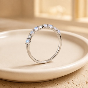 Anillo de Plata de Ley 925 con Piedra Lunar, Anillo Apilable con Racimo de Piedras Lunares Naturales en Forma de Marquesa y Redondas, Diseño de Enredadera Etérea para Mujer - Product Image 2