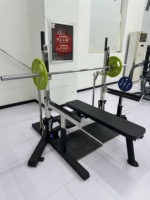 Banc de musculation professionnel robuste Rosen pour la compétition, idéal pour les séances d'entraînement complet du corps en salle de sport
