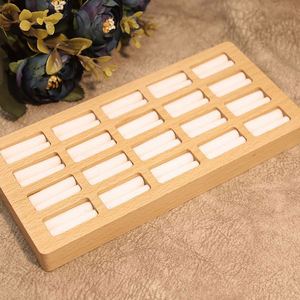 ถาดใส่แหวนไม้ 20 ช่อง สำหรับจัดแสดงเครื่องประดับในร้านค้าปลีก - Product Image 4