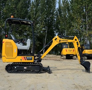 2026 Hot Sale LiuGong 9018F Mini Excavator 1.8 Ton Retractable Track Crawler Digger for Greenhouse and Narrow Space Construction - Product Image 1