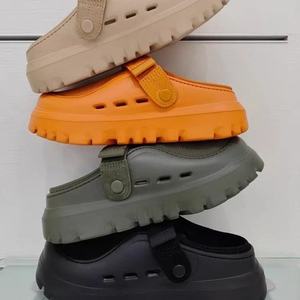 รองเท้าแตะแบบหนีบดีไซน์เนอร์รุ่นใหม่ประจำฤดูร้อนปี 2026 พื้นหนา เพิ่มความสูง ระบายอากาศได้ดี น้ำหนักเบา เหมาะสำหรับชายหาด ทั้งผู้ชายและผู้หญิง ทำจากวัสดุ PU - Product Image 4