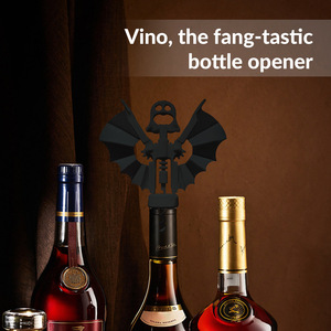 Sacacorchos de Vino con Forma de Murciélago de Halloween, Negro, Multifuncional, Portátil, para Abrir Vino y Cerveza - Product Image 4