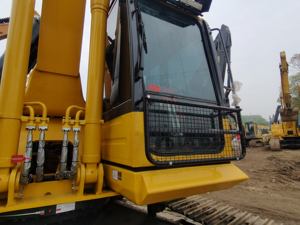 Excavadora de orugas Komatsu PC220 usada, maquinaria y equipo de construcción usados de alta calidad, 22 toneladas, vendidos a bajo precio - Product Image 3