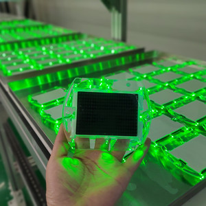 Dissuasore Stradale Solare a Occhio di Gatto, Sottile e Leggero, con Copertura in PC Durevole, Capacità di Carico 20T, per Illuminazione Stradale e Segnalazione Lampeggiante - Product Image 3