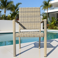 Fauteuil en rotin tissé extérieur moderne avec dossier haut, coussin gris | Sièges de patio durables pour jardin, relaxation au bord de la piscine