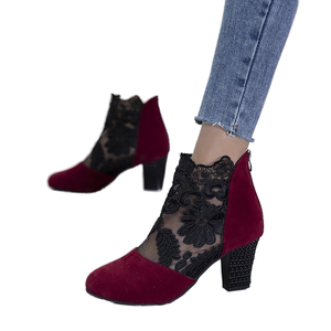 Sandales pour femmes tendance automne, talon électro-plaqué, dessus en PU brodé, semelle extérieure en caoutchouc, semelle intermédiaire en PU - Product Image 1