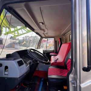 Grúa Móvil Hidráulica Usada Zoomlion de 55 Toneladas, Grúa de Pluma Zoomlion 550V 700V 100V5 con Motor de Bomba de Alta Potencia - Product Image 6