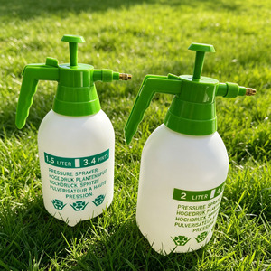 Pulvérisateur manuel à pression 2L en plastique PE durable pour désherbant, <span class=keywords><strong>engrais</strong></span> et pesticides – Idéal pour le jardin - Product Image 2