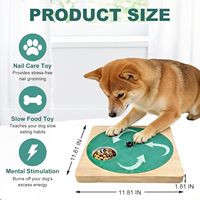 Planche à gratter pour chien 3-en-1 en bois, antidérapante, avec compartiment à friandises