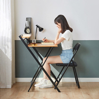 Chaise pliante en cuir PU, portable, empilable, avec structure métallique, design moderne et confortable, idéale pour les événements et les conférences